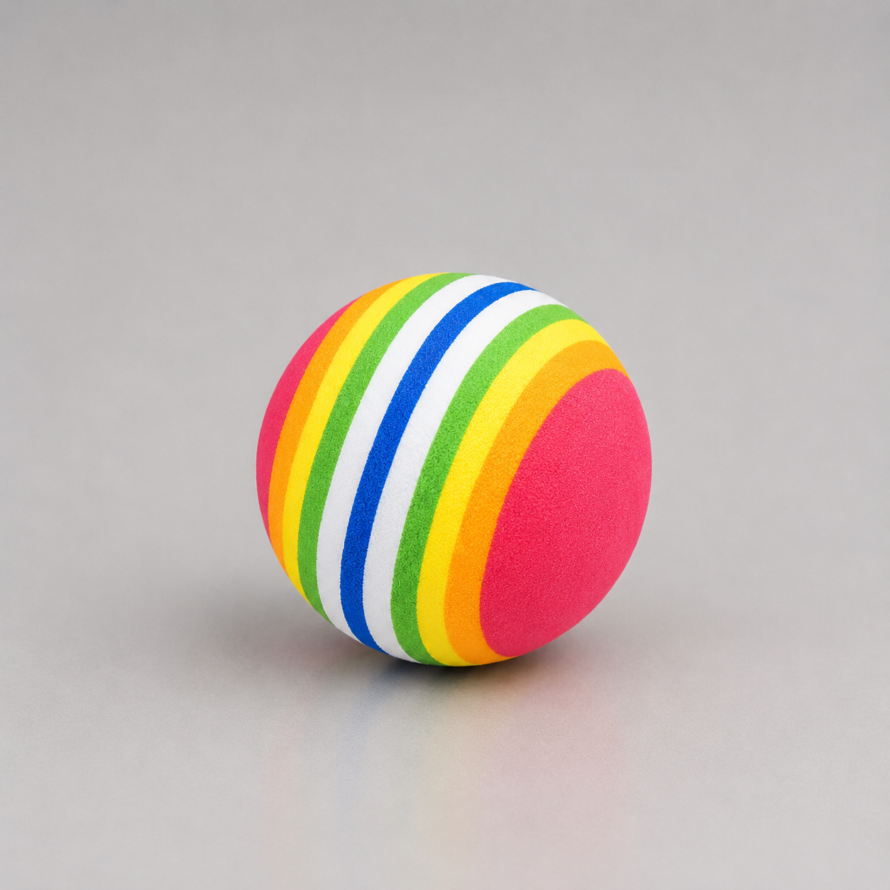 Rainbow bouncy ball for dogs – pet-safe solid rubber ball toy India